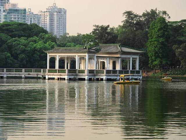 天天旅游景点推荐之：广州天河公园，隐藏于闹市中的大公园