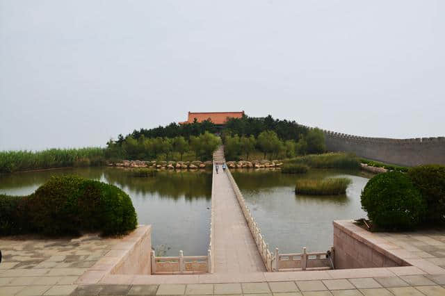 中国最早迎接日出的海岸线，荣成成山头旅游攻略