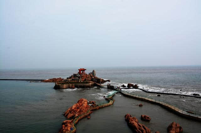 中国最早迎接日出的海岸线，荣成成山头旅游攻略