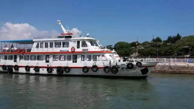 「通知」受天气影响，刘公岛景区进岛旅游船已经停航，定远舰景区正常开放