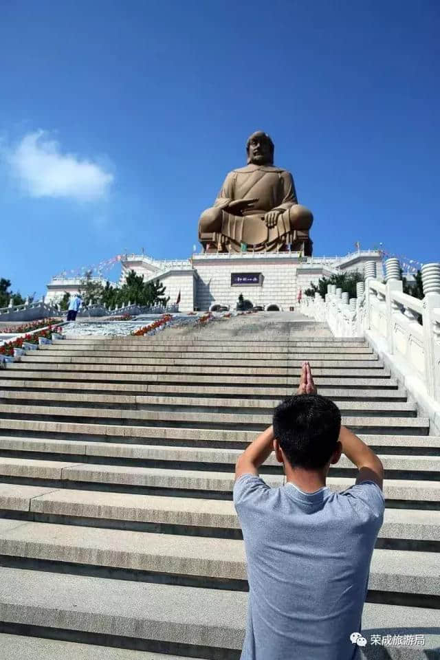 「荣成旅游」不是每一座山都叫做赤山之永远的赤山