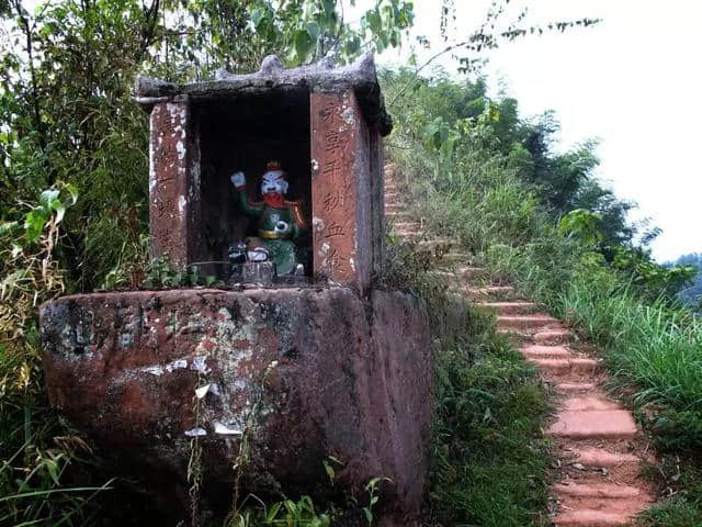 泸州：合江旅游宝地，古道·雄关·老山居