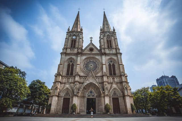 来广州旅游，哪些景点必去？这些充满文化底蕴的美景地别错过