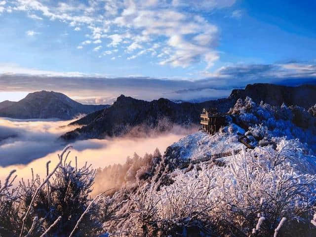 成都滑雪必去胜地，滑雪嗨玩无止境丨西岭雪山一日游攻略！