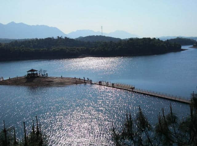 浪漫清新之旅 | 中国最美的湖光山色：庐山西海+庐山风景区