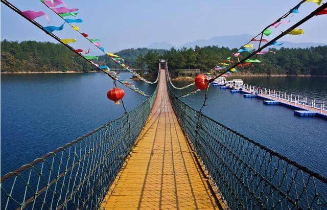 浪漫清新之旅 | 中国最美的湖光山色：庐山西海+庐山风景区