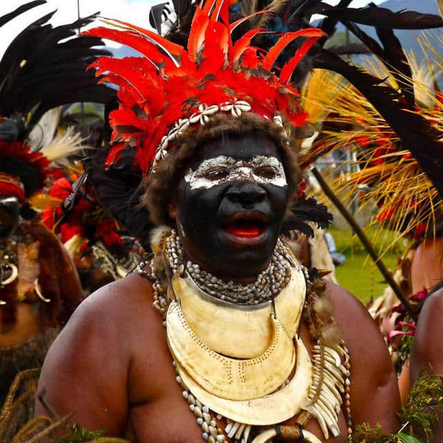 探访天堂鸟之国巴布亚新几内亚