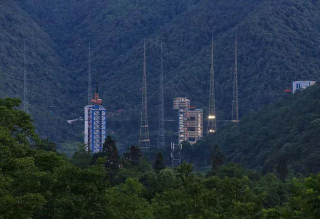 泸沽湖、西昌邛海、西昌卫星发射中心、观光美食旅游攻略