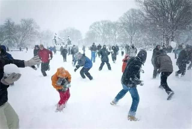 中国旅游地图：零下二十七度品美食 冰天雪地中撒个欢