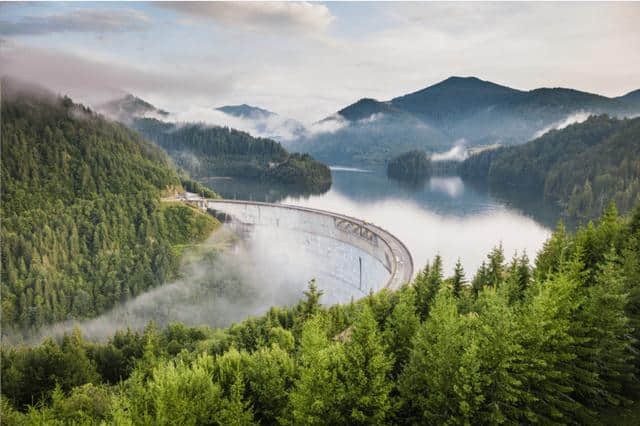 小资族穷游欧洲不是梦！七大最适合情侣旅游的平价欧洲国家