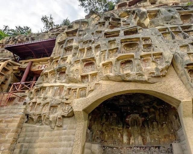 去广元旅游一定要去这个临江而建，重重叠叠13层，风景很美！