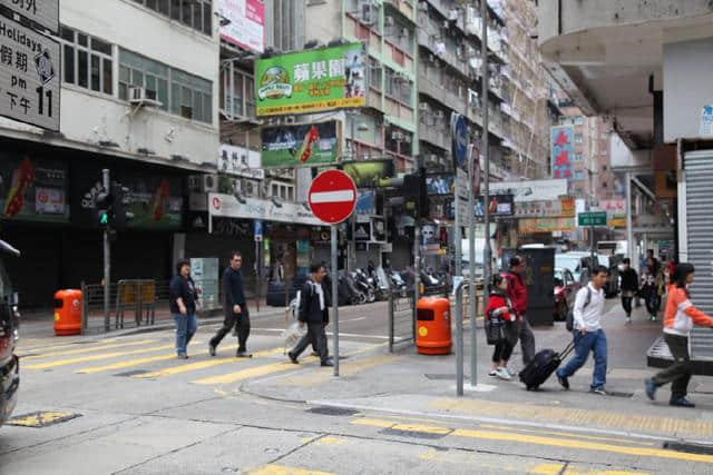 暑假想去香港旅行，又怕自己的钱不够？其实去香港玩真的不贵！