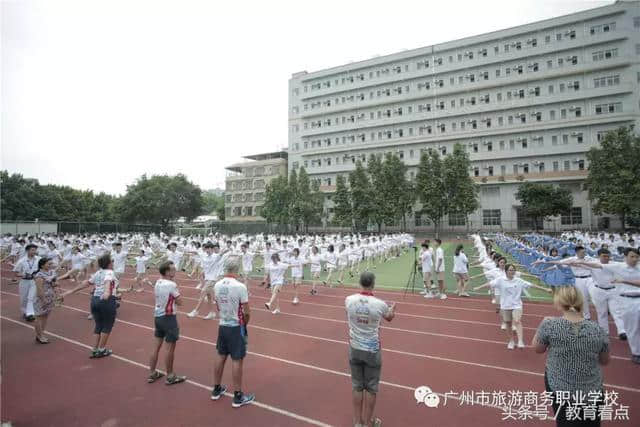 “2018一带一路·太阳之旅”到访广州市旅游商务职业学校