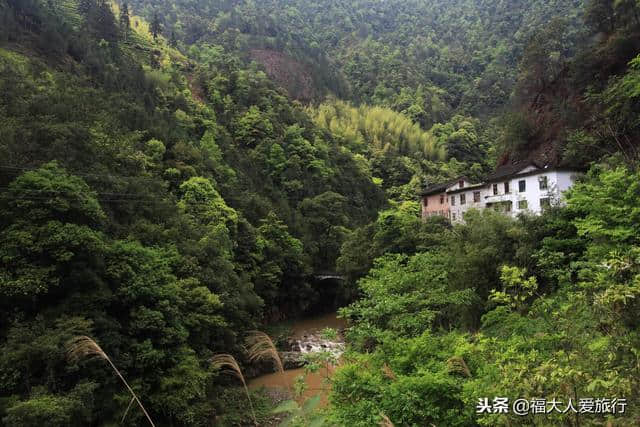 桂林山水体验报告：“龙脊”山路上的瑶寨背夫