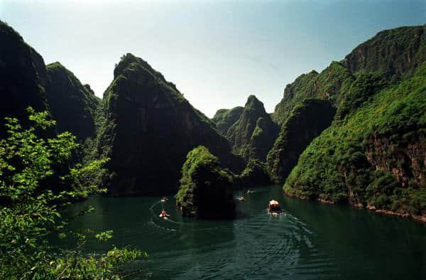 游龙庆峡逛野鸭湖 畅游延庆水上乐园