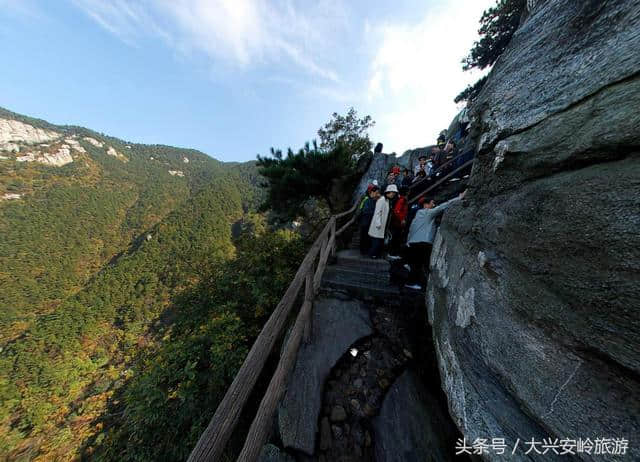 不识庐山真面目，只缘身在此山中，历史悠久的文化名山庐山风景区