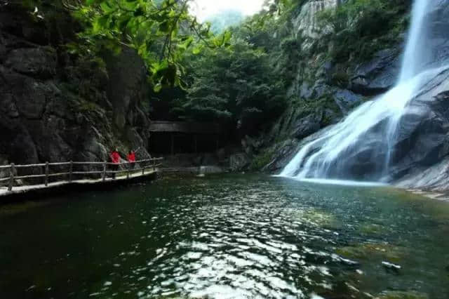 带上爹妈去旅游，河南这10家景区这么大的优惠，赶紧去吧