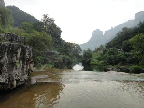 著名八里沟风景区