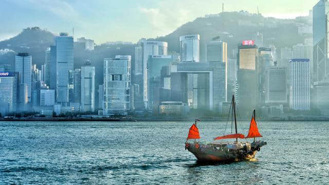 坐着高铁去香港旅游 实用旅行攻略