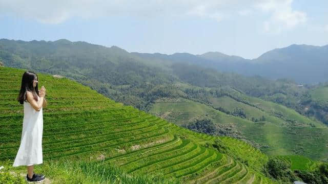 自驾游｜桂林龙胜龙脊梯田，住山顶看日出