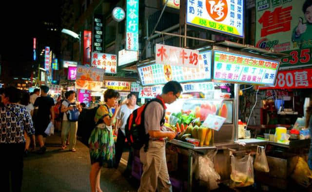 西安旅游攻略：吃遍长安美食看遍长安美景，大学生穷游记之西安篇