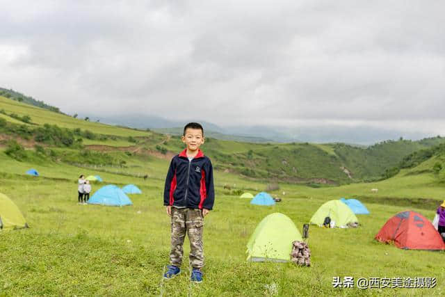 关山牧场看流星雨、草原烧烤徒步，原来暑期户外旅行可以这样玩