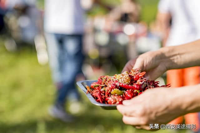 关山牧场看流星雨、草原烧烤徒步，原来暑期户外旅行可以这样玩