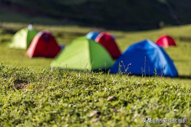 关山牧场看流星雨、草原烧烤徒步，原来暑期户外旅行可以这样玩