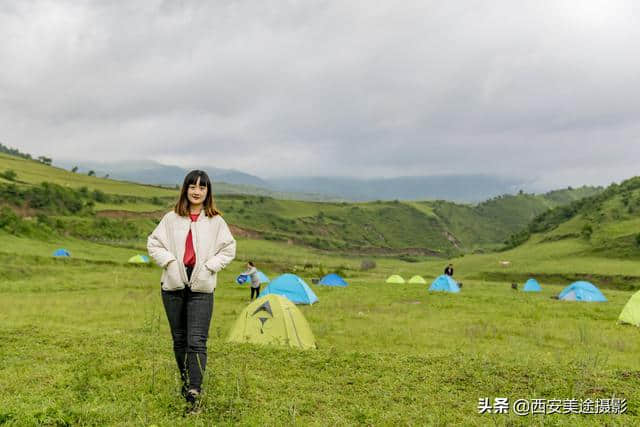 关山牧场看流星雨、草原烧烤徒步，原来暑期户外旅行可以这样玩