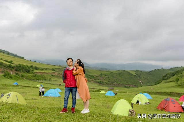 关山牧场看流星雨、草原烧烤徒步，原来暑期户外旅行可以这样玩