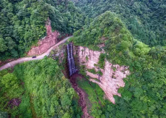 贵州又对全国游客放大招！半价游全省，12月旅行目的地就去这里！