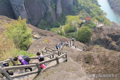 去福建旅游，武夷山是个不错的好去处