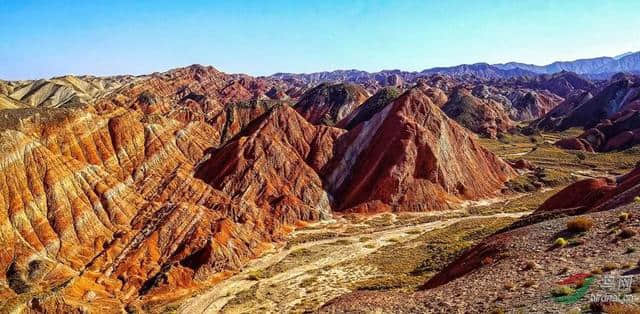 正当时！去大西北领略醉美光景，就坐夕阳红旅游专列