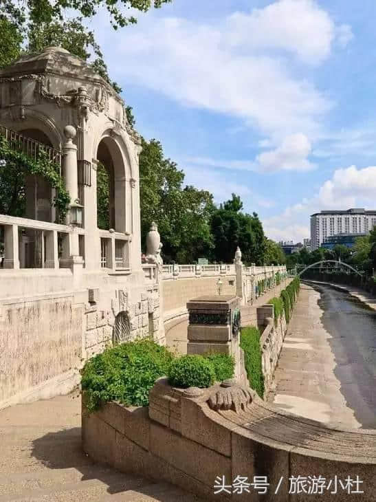 在奥地利的青山绿水中，来一场叫醒耳朵的旅行