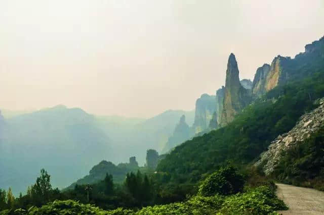 关山 观山观水观天下