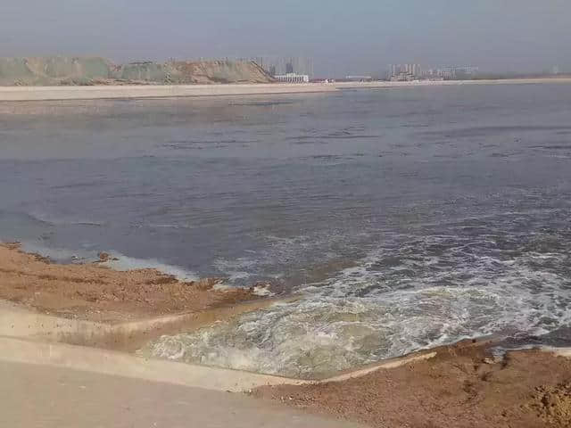 聊城旅游度假区迎来历史一刻近五千亩大湖望岳湖正式开闸蓄水