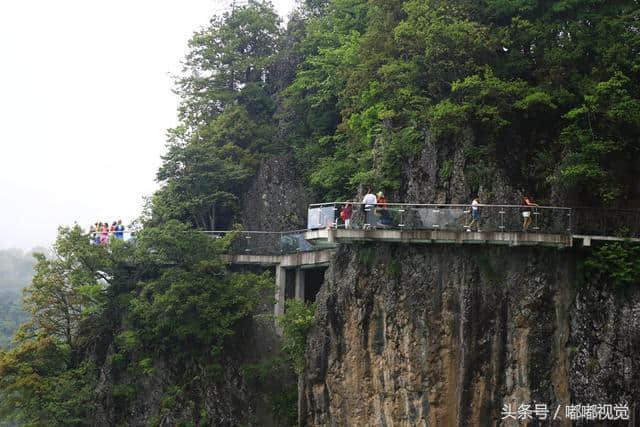 陕南安康旅游 一定要去的一座山 一条峡 南宫山与天书峡