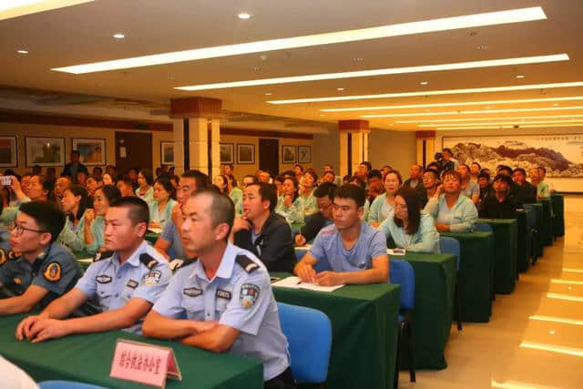 王莽岭景区召开会议，积极贯彻落实全省文化和旅游市场整治行动