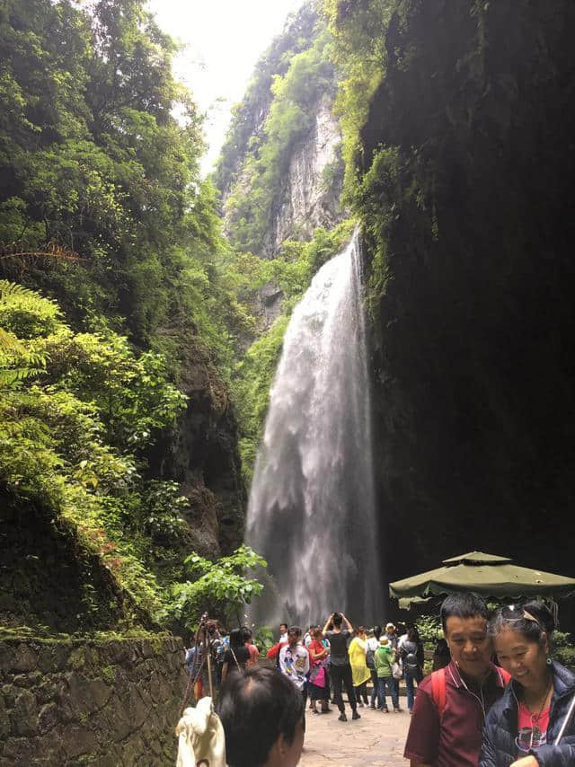 重庆武隆美不美？旅游攻略，想看美景图片和视频的往里走