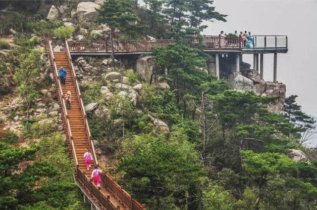 莲花山景区——三月女性特惠月