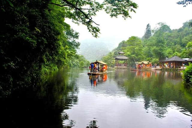 6月底天台山不可错过的盛事——2018全球城市旅游小姐总决赛暨邛崃·天台山高山玩水节开幕式