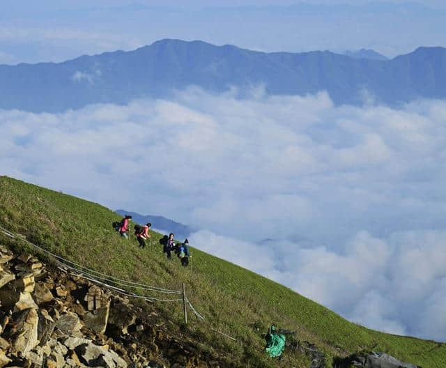 野爬武功山徒步攻略！自驾、重装徒步、再加露营