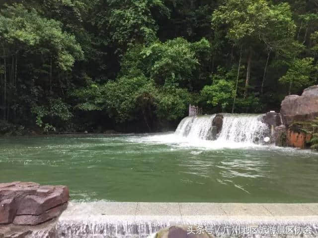 号外，号外，号外，五指山冰夏5℃·泰国风情泼水节最后一周