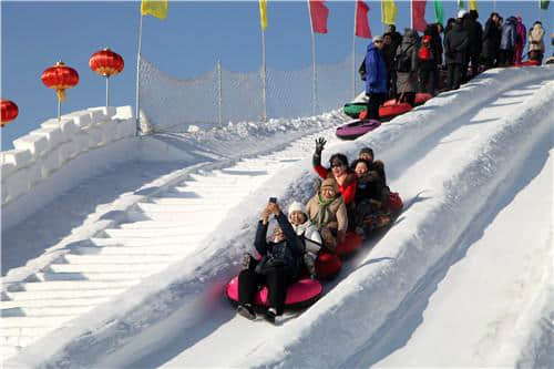 辽源市第四届冰雪旅游节暨鴜鹭湖冰雪嘉年华开幕