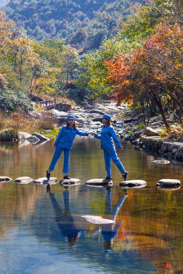 11月旅游景点排行九寨沟跌出前百，武汉两处景点成黑马进入前十