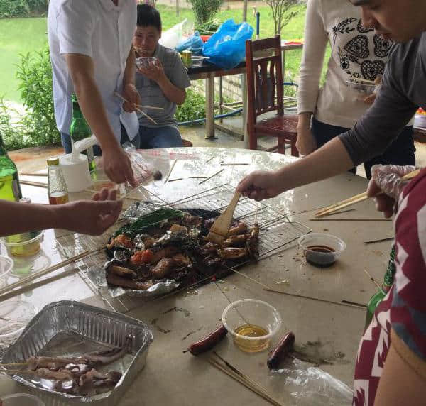 清远旅游好去处！别墅+山泉泳池+钓鱼+采摘！夏日好去处！