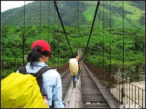 西藏林芝，桃花之外，还有这么大牌景点