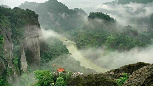 武夷山一日游，嗨玩精华景点，体验当地茶文化！