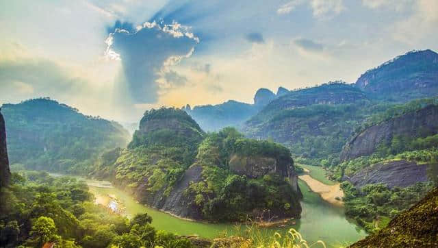 武夷山一日游，嗨玩精华景点，体验当地茶文化！