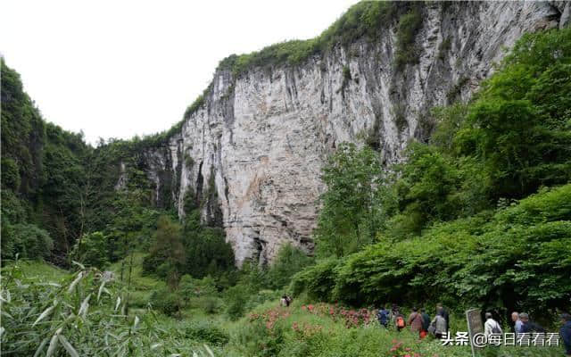 “千人游洞寨”为利川旅游旺季预热